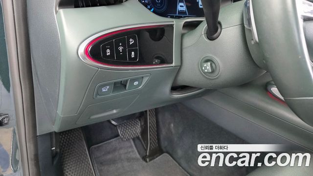 Genesis GV70 2021 — photo 33