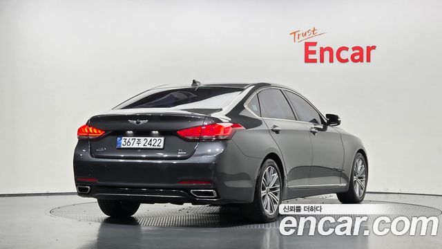 Genesis G80 2018 — photo 2