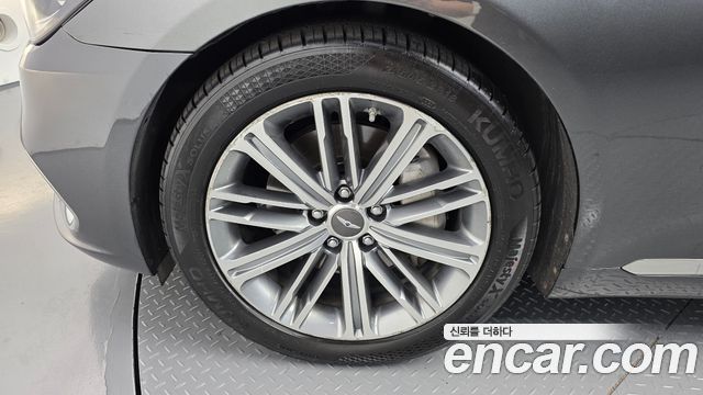 Genesis G80 2018 — photo 5