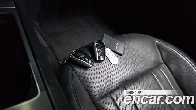Hyundai Genesis 2015 — photo 23