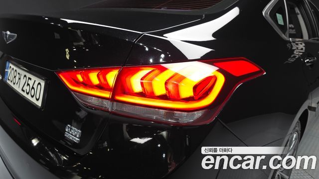 Hyundai Genesis 2015 — photo 9