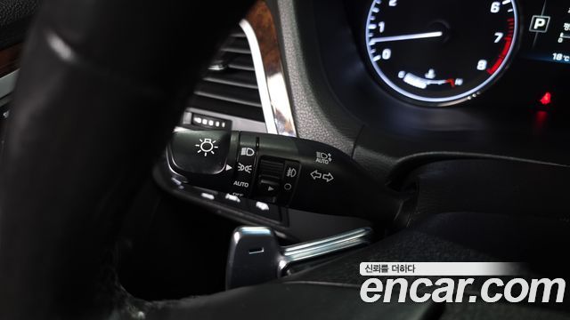 Hyundai Genesis 2015 — photo 27