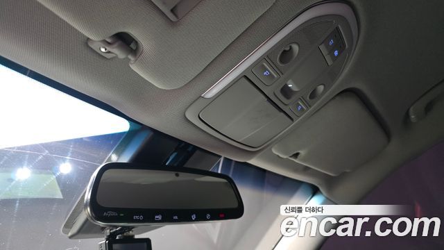 Hyundai Genesis 2015 — photo 30