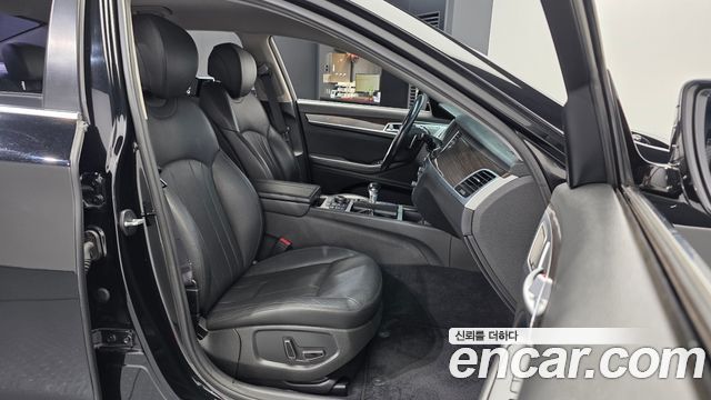 Genesis G80 2017 — photo 11