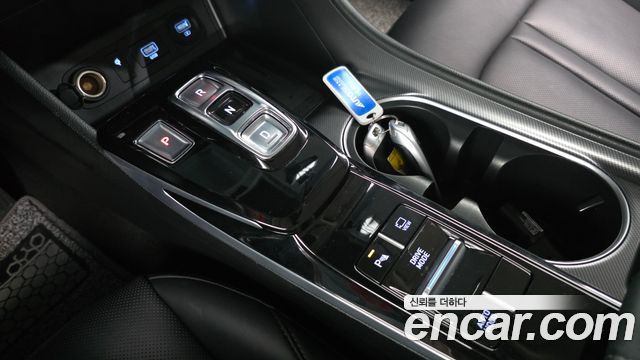 Hyundai Sonata 2020 — photo 12
