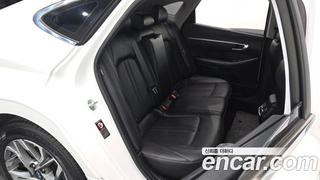 Hyundai Sonata 2020 — photo 18