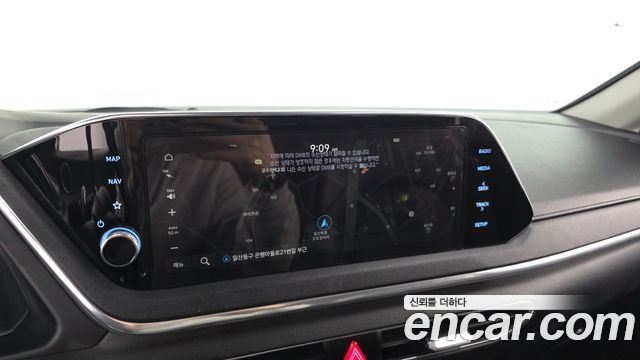 Hyundai Sonata 2020 — photo 21