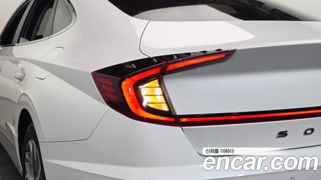 Hyundai Sonata 2020 — photo 9