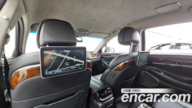 Genesis EQ900 2016 — photo 24