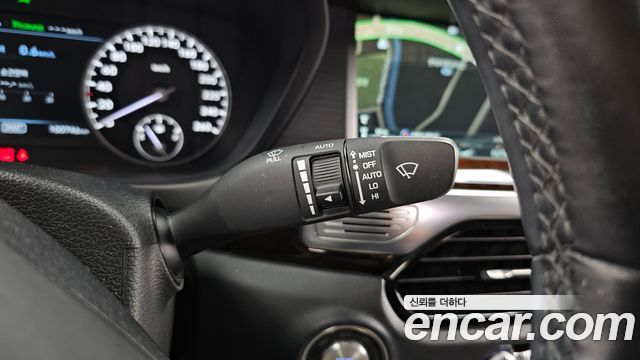 Genesis EQ900 2016 — photo 30