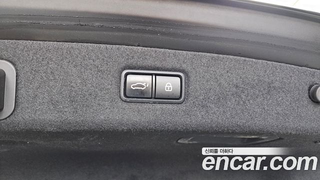 Genesis EQ900 2016 — photo 32