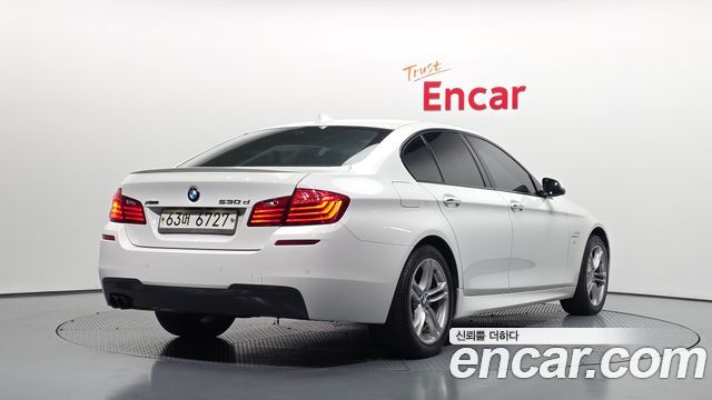 BMW 5-Series 2016 — photo 2
