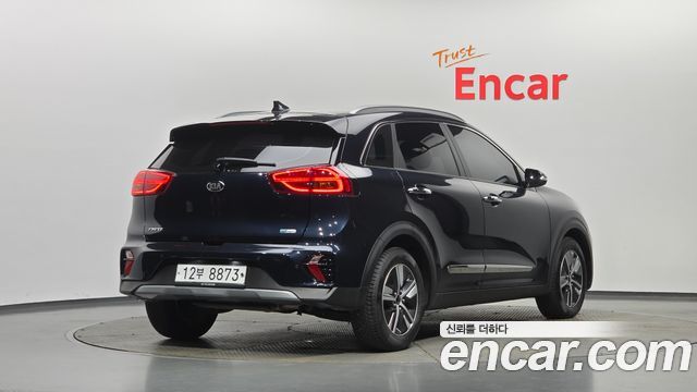 Kia Niro 2020 — photo 2
