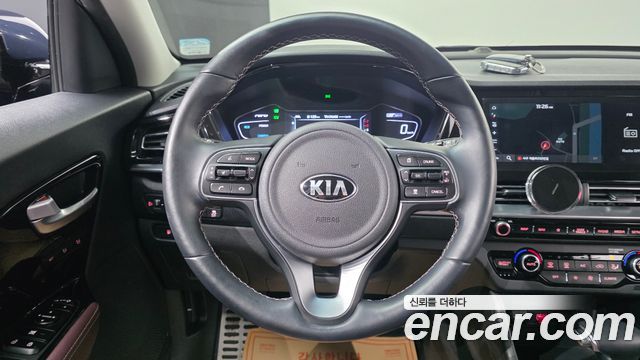 Kia Niro 2020 — photo 14