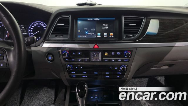 Hyundai Genesis 2016 — photo 17