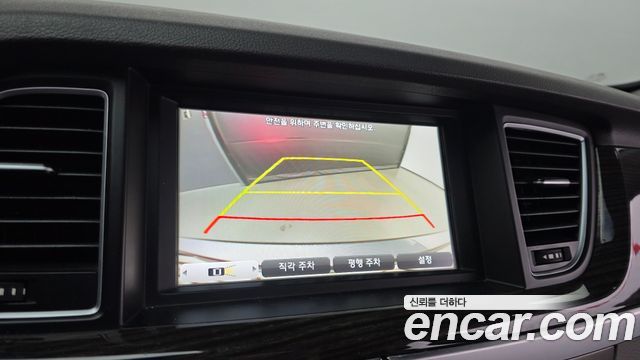 Hyundai Genesis 2016 — photo 18