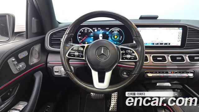 Mercedes-Benz GLS-Class 2021 — photo 20