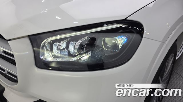 Mercedes-Benz GLS-Class 2021 — photo 8