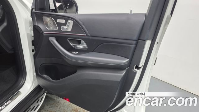 Mercedes-Benz GLS-Class 2021 — photo 14