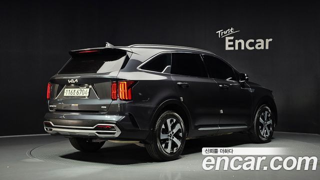 Kia Sorento 2023 — photo 2