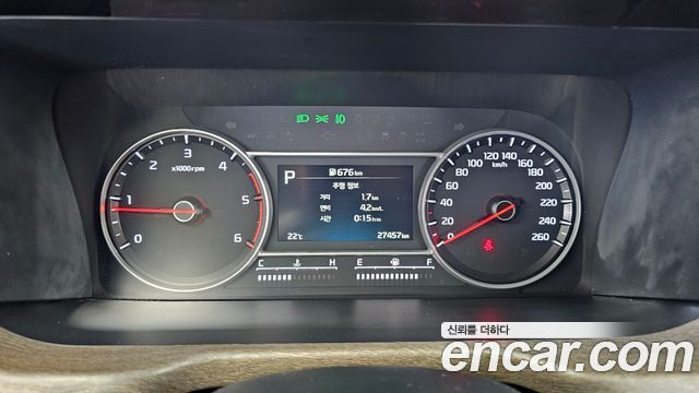 Kia Sorento 2023 — photo 11