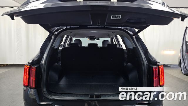 Kia Sorento 2023 — photo 23