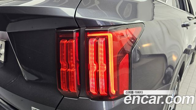 Kia Sorento 2023 — photo 9