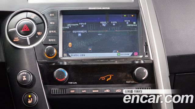 KG Mobility KORANDO 2014 — photo 14