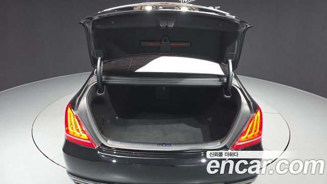 Genesis EQ900 2016 — photo 20