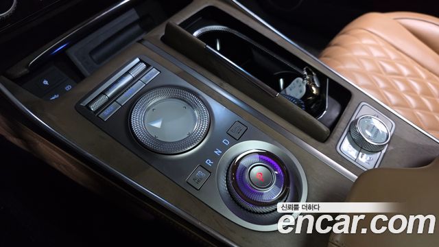 Genesis GV80 2021 — photo 12