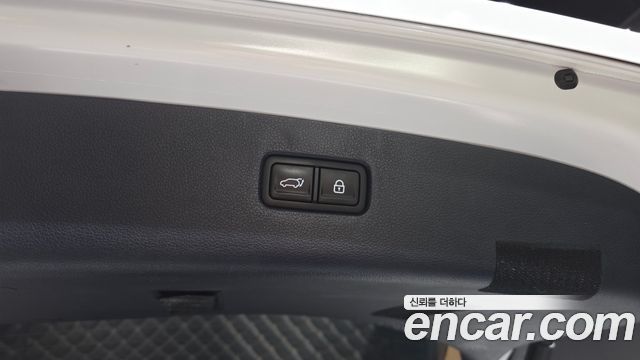 Genesis GV80 2021 — photo 37