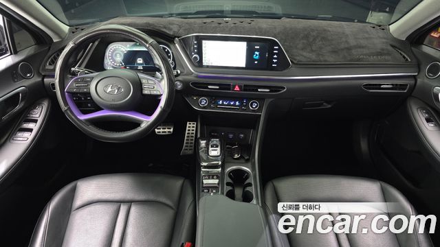 Hyundai Sonata 2022 — photo 10