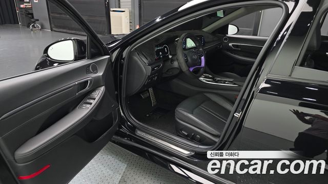 Hyundai Sonata 2022 — photo 13