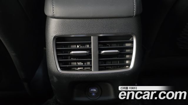 Hyundai Sonata 2022 — photo 32