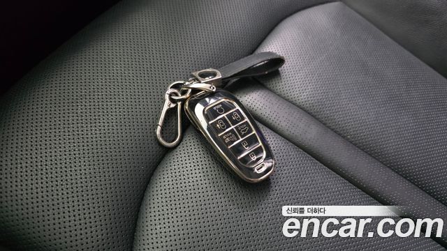 Hyundai Sonata 2022 — photo 36