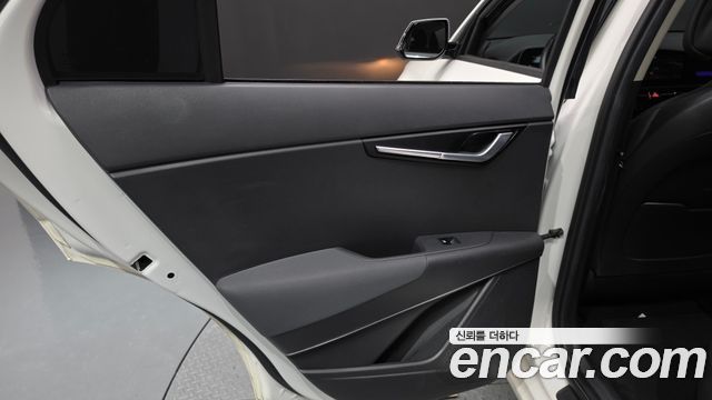 Kia Niro 2023 — photo 15