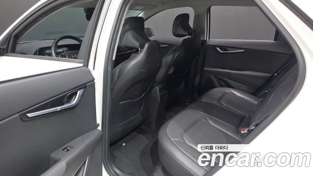 Kia Niro 2023 — photo 16
