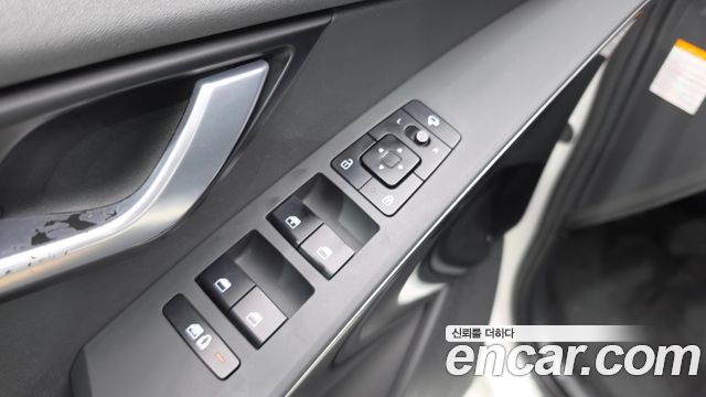 Kia Niro 2023 — photo 28