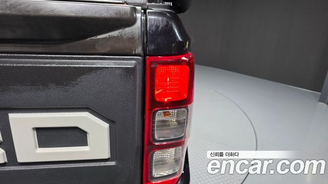 Ford Ranger 2022 — photo 9