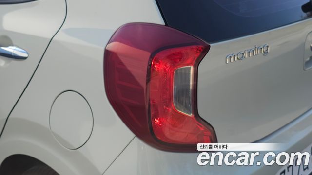 Kia morning 2017 — photo 9