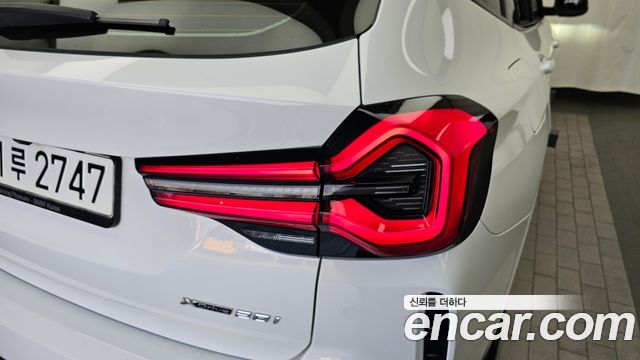 BMW X3 2022 — photo 9