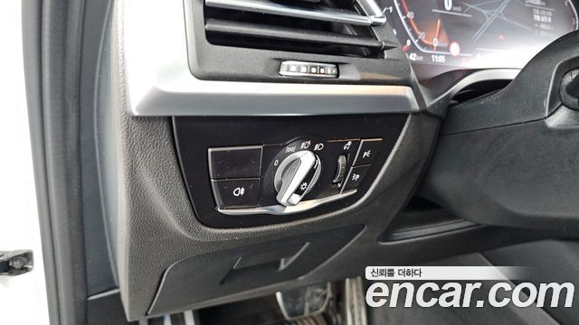 BMW X3 2022 — photo 28