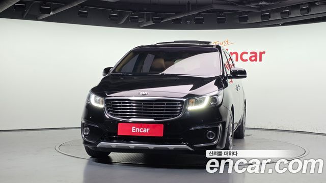 Kia Canival 2017 — photo 3