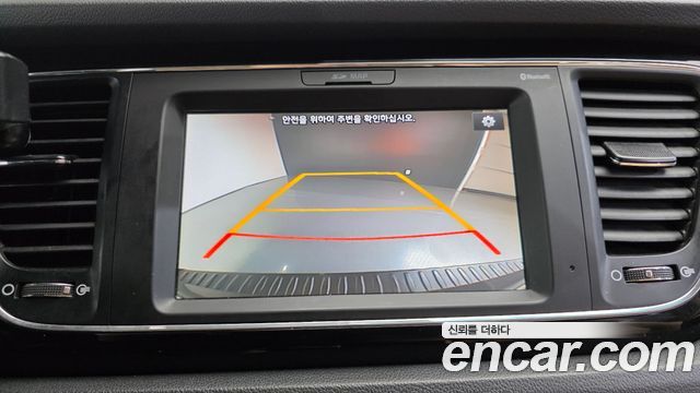 Kia Canival 2017 — photo 15