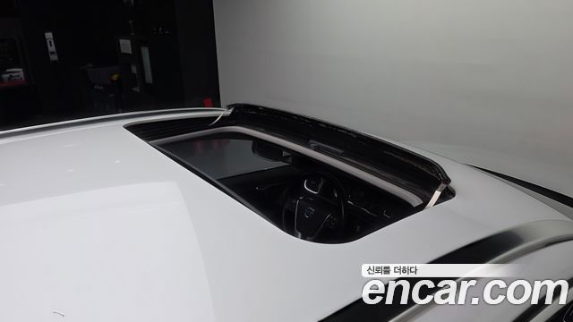 Volvo V60 2015 — photo 25