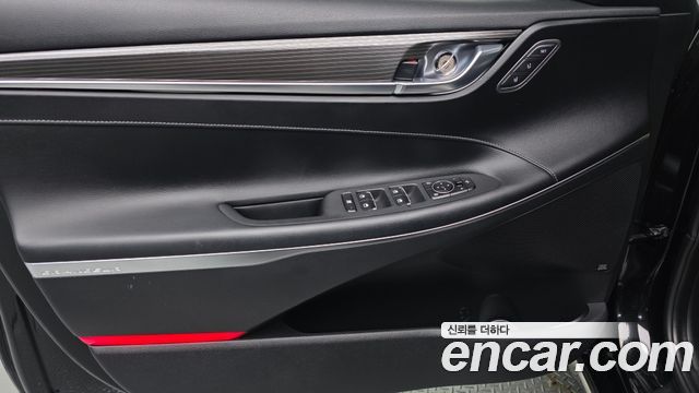 Hyundai Grandeur 2017 — photo 14