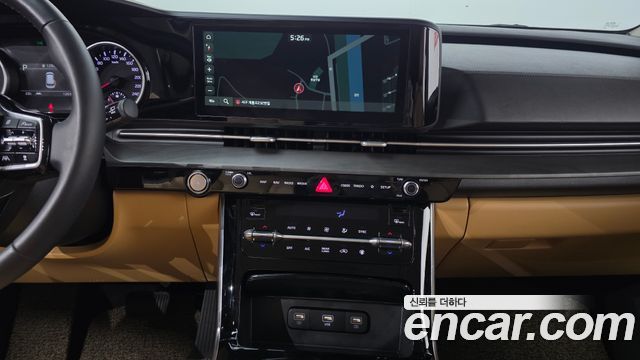 Kia Canival 2021 — photo 15