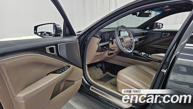 Kia K8 2022 — photo 13