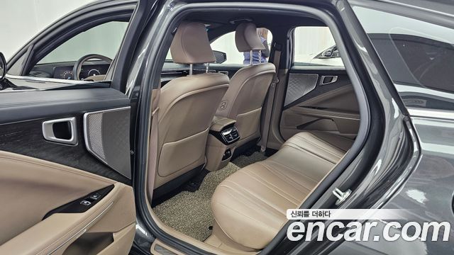 Kia K8 2022 — photo 18