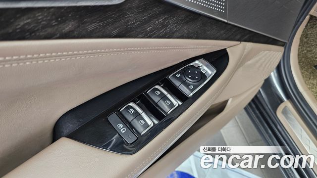 Kia K8 2022 — photo 28